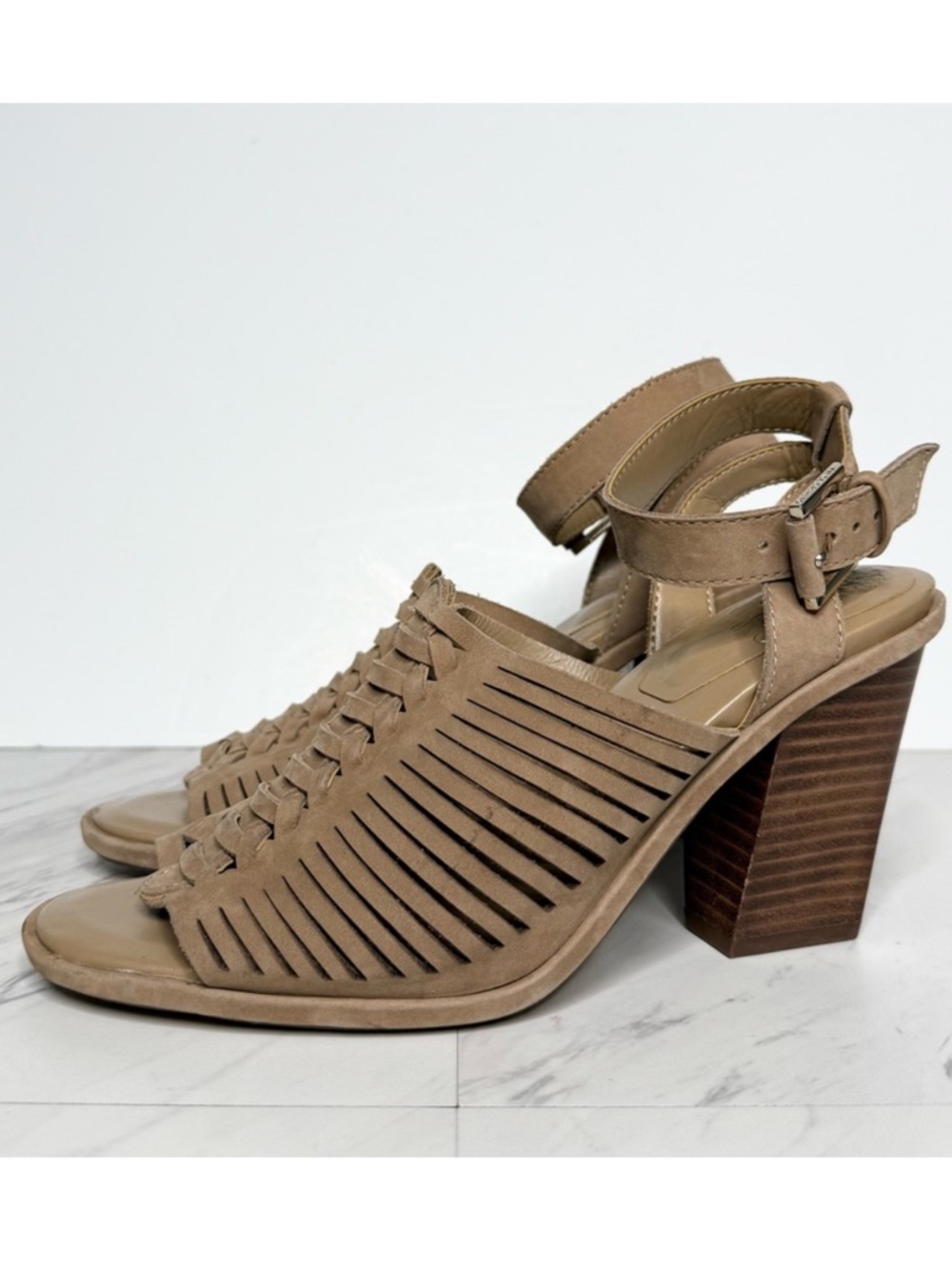 Vince Camuto Frenela Tan Nubuck Stacked Heel Sandal 8M